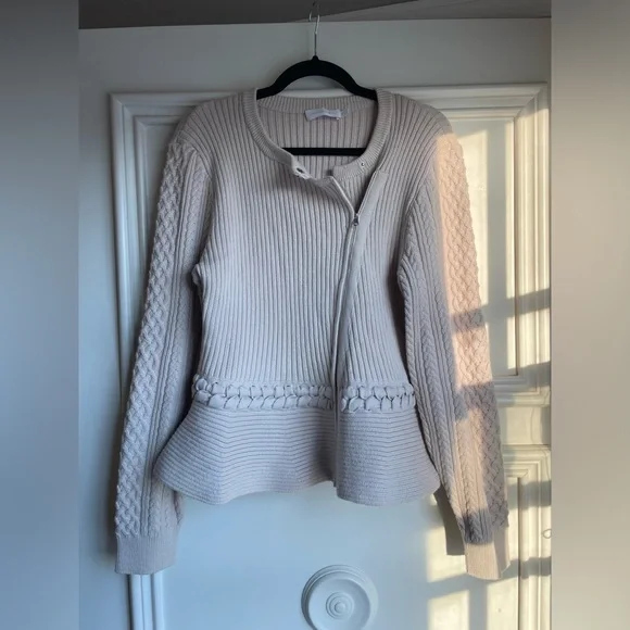 Soft cream jacket - Picture 2 of 6